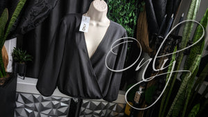 "ONLY" Black Nova Lux Surplice Wrap Top XL NWT