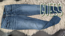 Load image into Gallery viewer, Guess "Power Skinny" Denim Jeans sz26
