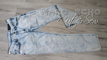 Load image into Gallery viewer, Men's Marc Echo Cut &amp; Sew Lightwash  Denim Jeans sz34
