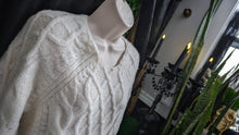 Load image into Gallery viewer, Abercrombie &amp; Fitch Ivory Lantern Sleeve Cable Knit Sweater SM
