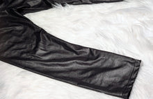 Load image into Gallery viewer, Guilty &amp; Ardene Black Pu Leather Leggings LG (2 pairs)
