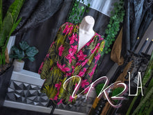 Load image into Gallery viewer, UK2LA Tropical Floral Surplice Romper Jumpsuit SM
