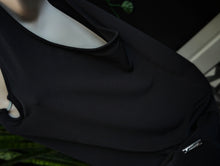 Load image into Gallery viewer, Black Tahari Blouse Tank Top LG
