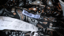 Load image into Gallery viewer, Devoted Black &amp; Coral Paisley Long Sleeve Maxi Dress 1X

