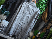 Load image into Gallery viewer, Men&#39;s Grey &amp; Black Oxygen Button Down Shirt XXL

