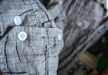 Load image into Gallery viewer, Men&#39;s Grey &amp; Black Oxygen Button Down Shirt XXL
