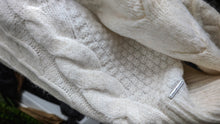 Load image into Gallery viewer, Abercrombie &amp; Fitch Ivory Lantern Sleeve Cable Knit Sweater SM
