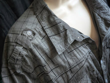 Load image into Gallery viewer, Men&#39;s Grey &amp; Black Oxygen Button Down Shirt XXL
