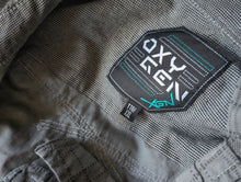 Load image into Gallery viewer, Men&#39;s Grey &amp; Black Oxygen Button Down Shirt XXL
