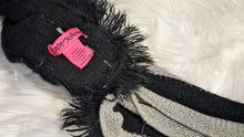 Load image into Gallery viewer, Black &amp; Grey Betsey Johnson Extra Long Infinity Scarf
