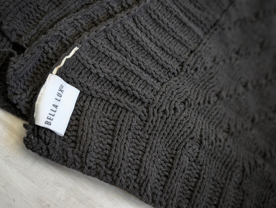 Bella Lux Dark Grey Knit Throw Blanket (50