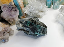 Load image into Gallery viewer, 3.5" Emerald in the Matrix
