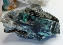 Load image into Gallery viewer, 3.5" Emerald in the Matrix
