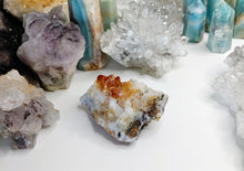 Load image into Gallery viewer, 2.5&quot; Citrine Quartz Crystal Cluster
