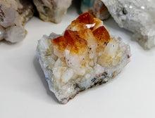 Load image into Gallery viewer, 2.5&quot; Citrine Quartz Crystal Cluster
