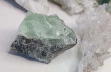 Load image into Gallery viewer, 2.5&quot; Green Fluorite Crystal Cluster
