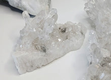 Load image into Gallery viewer, 2.5&quot; Clear Quartz Crystal Cluster
