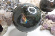 Load image into Gallery viewer, 3.5&quot; Labradorite Flash Sphere with Stand
