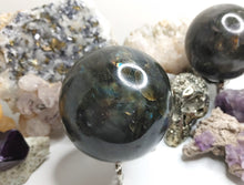 Load image into Gallery viewer, 3.5&quot; Labradorite Flash Sphere with Stand
