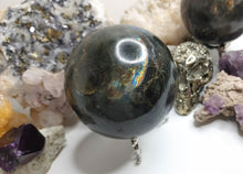 Load image into Gallery viewer, 3.5&quot; Labradorite Flash Sphere with Stand
