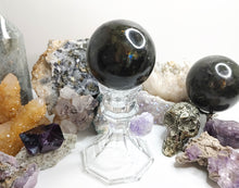 Load image into Gallery viewer, 2.5&quot; Labradorite Flash Sphere w/Glass Stand
