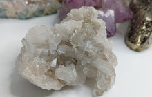Load image into Gallery viewer, 2.5&quot; Clear Quartz Crystal Cluster
