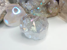 Load image into Gallery viewer, 1.5&quot; Angel Aura Amethyst Crystal Point
