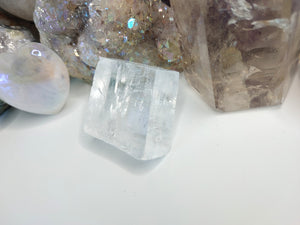 1-1.5" Rainbow Optical Calcite Crystal