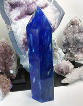 Load image into Gallery viewer, 10.5&quot; Volcano Smelt Quartz Crystal Pillar Tower
