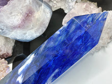 Load image into Gallery viewer, 10.5&quot; Volcano Smelt Quartz Crystal Pillar Tower
