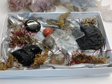 Load image into Gallery viewer, Protection Healing Gemstone Crystal Kit
