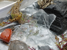 Load image into Gallery viewer, Protection Healing Gemstone Crystal Kit
