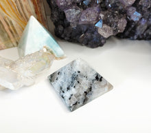 Load image into Gallery viewer, 1.5&quot; Rainbow Moonstone Flash Crystal Pyramid
