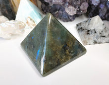 Load image into Gallery viewer, 2.5&quot; Labradorite Flash Crystal Pyramid
