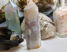 Load image into Gallery viewer, 3&quot; Flower Agate Crystal Pillar Tower

