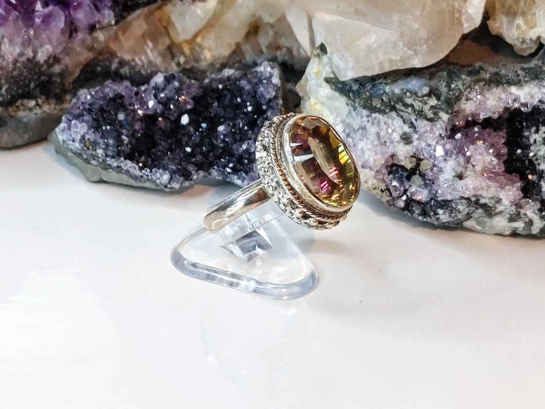 Faceted Mystic Topaz Sterling Silver Ring w/Stand sz6