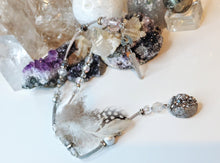Load image into Gallery viewer, Handmade Beaded Druzy Quartz Crystal Accessory Clip
