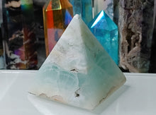 Load image into Gallery viewer, Caribbean Calcite Crystal Pyramid

