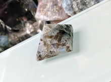 Load image into Gallery viewer, 1&quot; Rainbow Moonstone Crystal Gemstone Mini Pyramid
